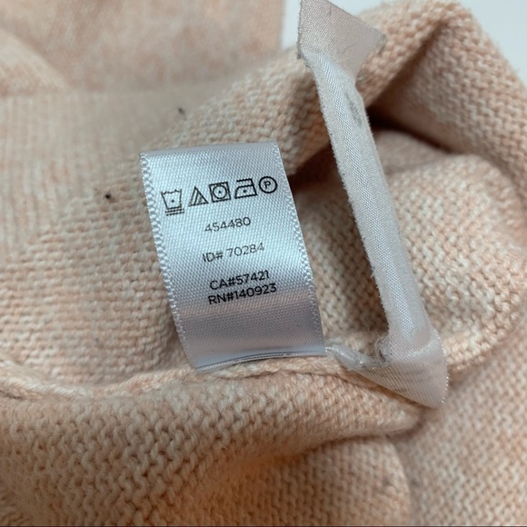 Loft Cold Shoulder Sweater Light Pink V Neck - Picture 7 of 12